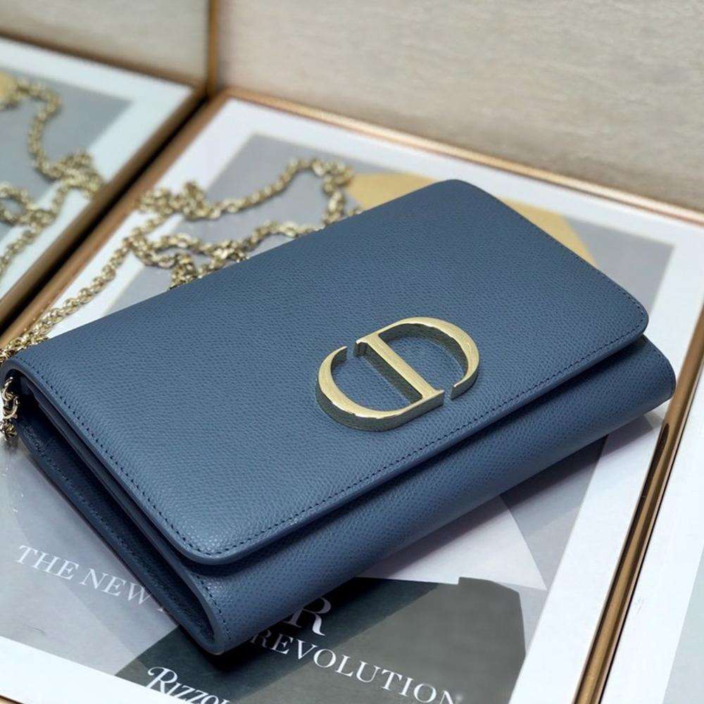 Dior 30 Montaigne Bag